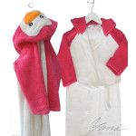 Дизайнерски детски халат за баня Пингвин - Розово